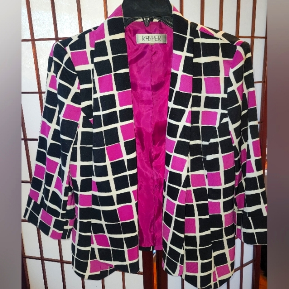 Beautiful silk-like checked pink and black jacket.